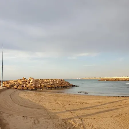 Apartment Mit Pool,450 M Zur *