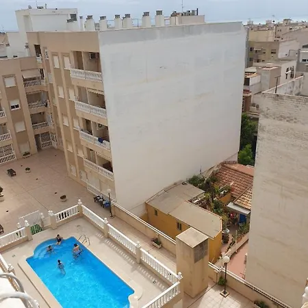 Mit Pool,450 M Zur Apartment