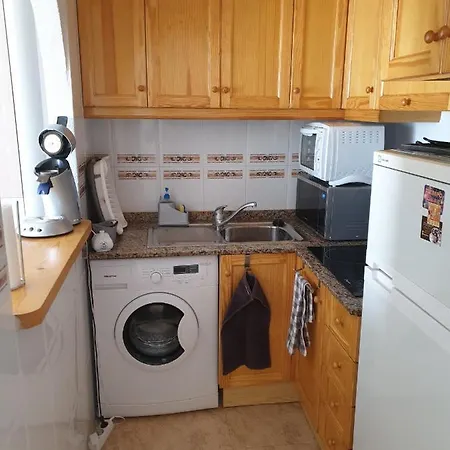 Apartment Mit Pool,450 M Zur Torrevieja