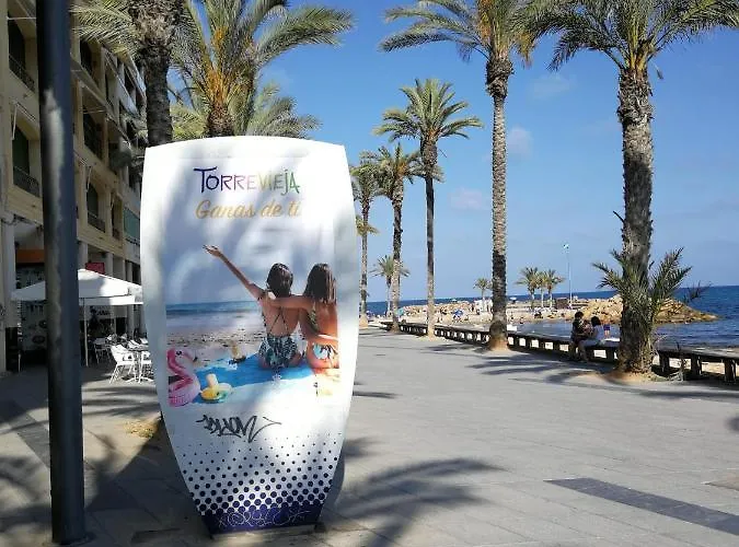 Mit Pool,450 M Zur Apartment